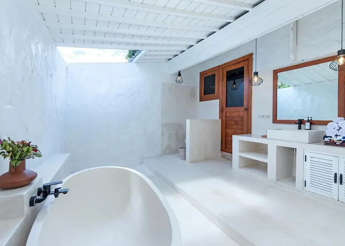 ホテル Executive Deluxe At Kanna Seafront Estate 4*