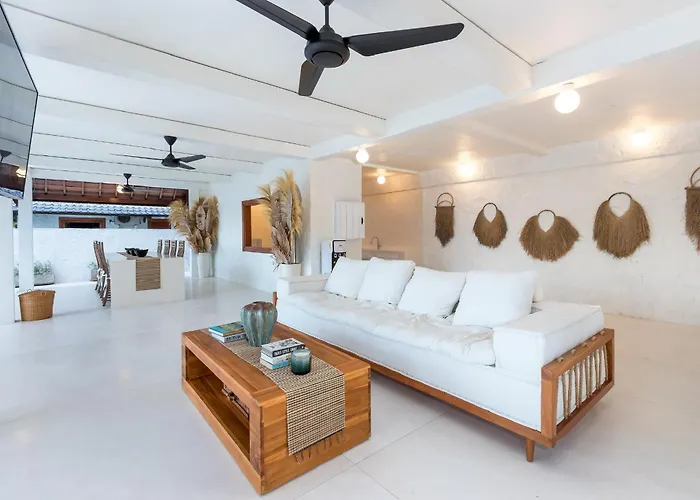 Executive Deluxe At Kanna Seafront Estate ホテル 4*